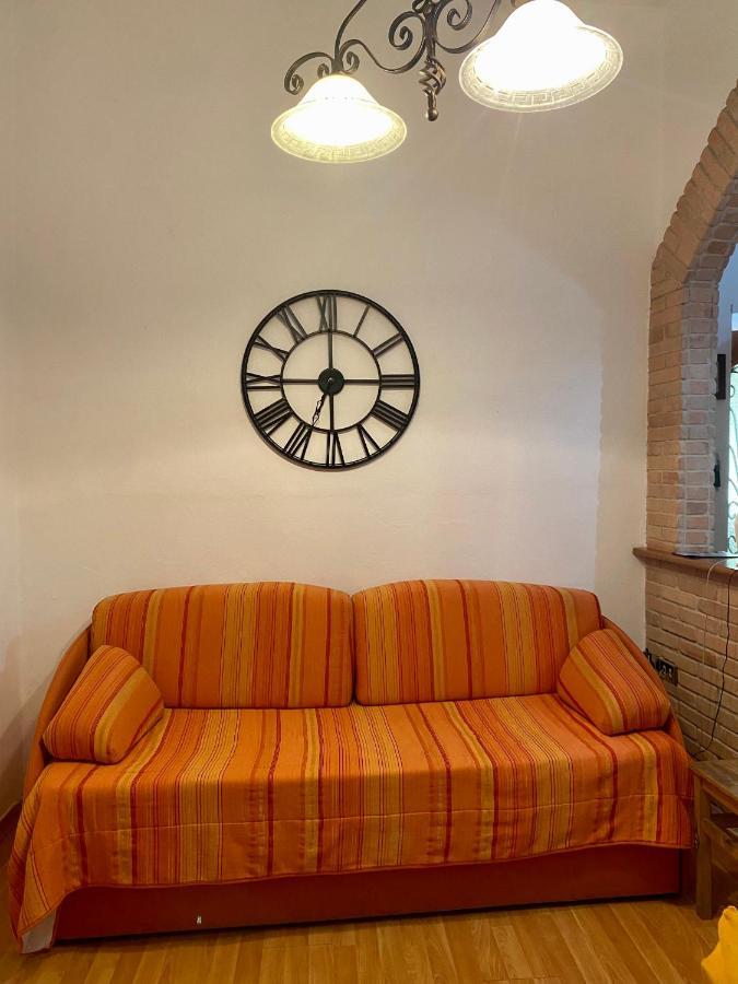 Holiday House Ginevra Формия Экстерьер фото
