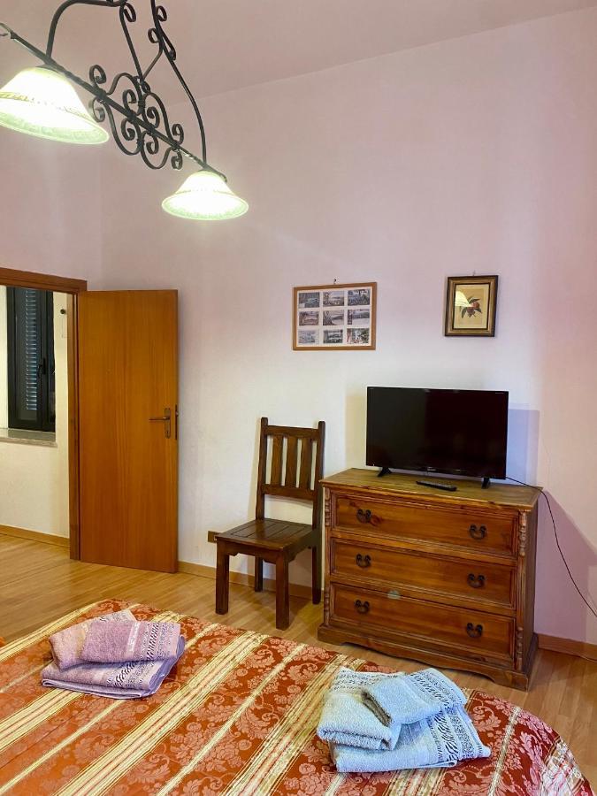 Holiday House Ginevra Формия Экстерьер фото