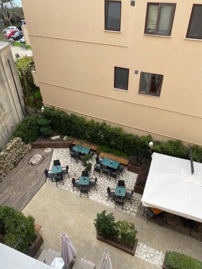 Holiday House Ginevra Формия Экстерьер фото